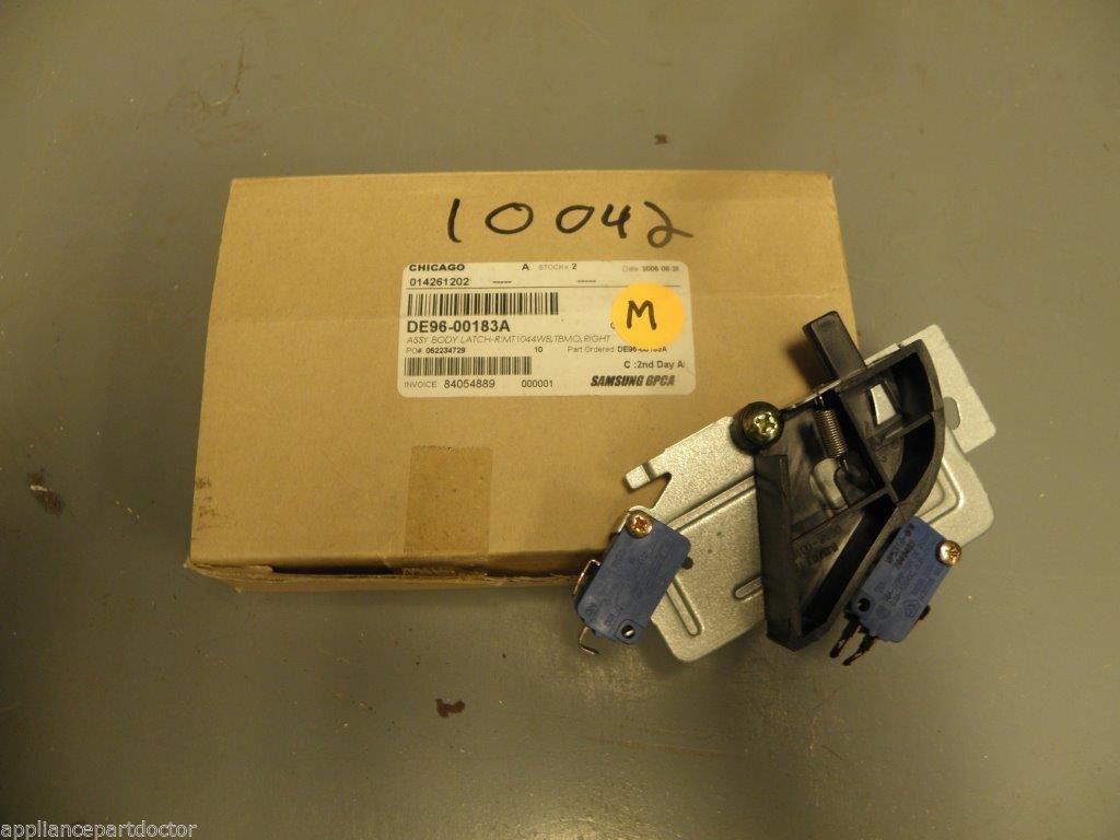Samsung Whirlpool Microwave Latch Assy DE96-00183A NEW IN BOX Samsung Whirlpool Microwave Latch Assy DE96-00183A NEW IN BOX